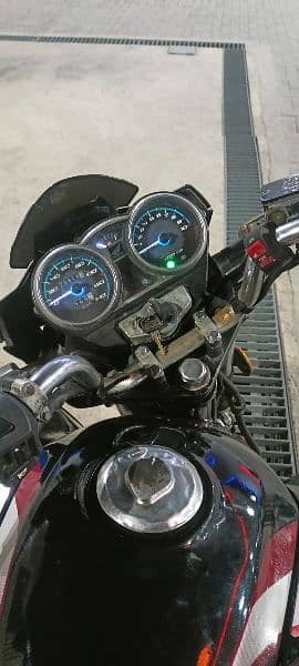 Honda CB 150F Model 2017 10
