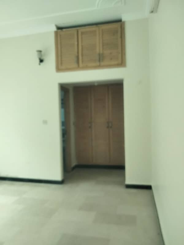 12 Marla Upper Portion Available. For Rent in G-15 Islamabad. 4