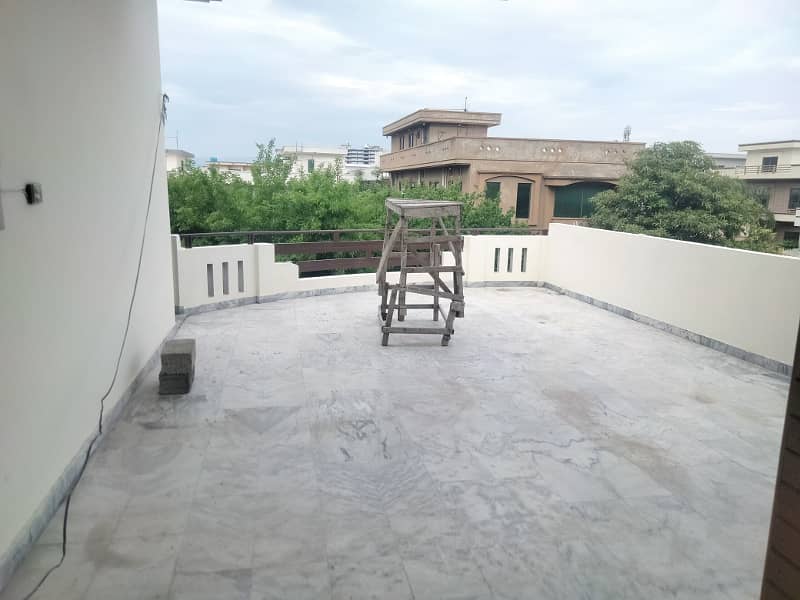 12 Marla Upper Portion Available. For Rent in G-15 Islamabad. 6