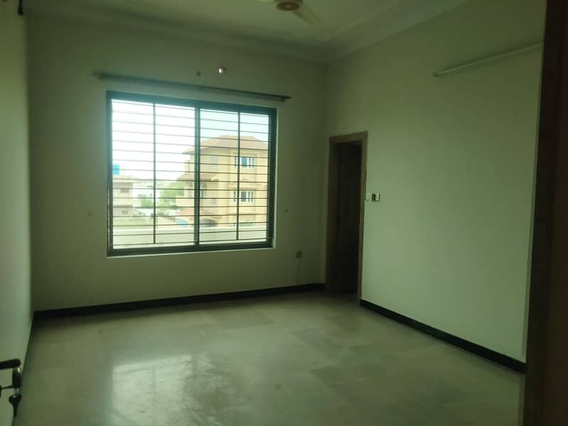 12 Marla Upper Portion Available. For Rent in G-15 Islamabad. 7