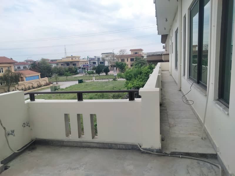 12 Marla Upper Portion Available. For Rent in G-15 Islamabad. 11