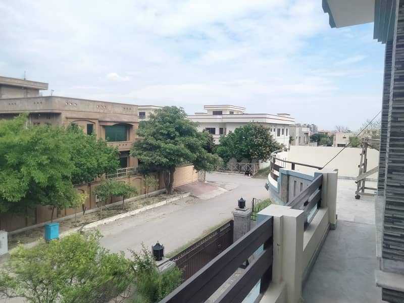 12 Marla Upper Portion Available. For Rent in G-15 Islamabad. 17