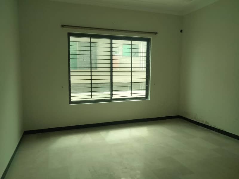 12 Marla Upper Portion Available. For Rent in G-15 Islamabad. 22