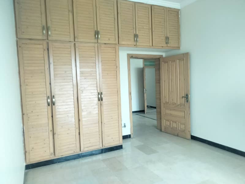 7 Marla Upper Portion Available. For Rent in G-15 Islamabad. 15
