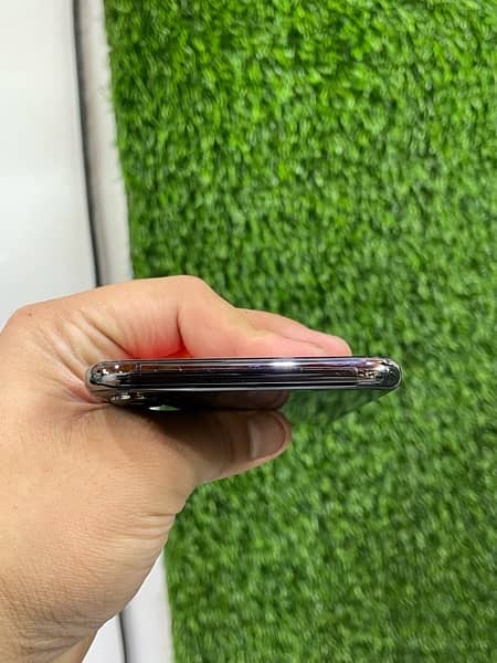 Iphone Xsmax 512gb Pta Approved 5