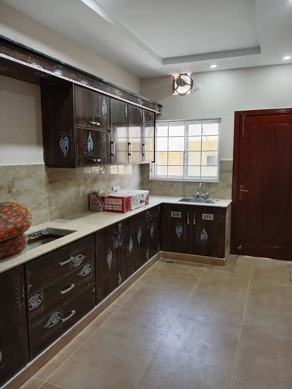 10 Marla Upper portion available for rent in sector c1 3
