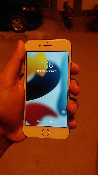 iphone 7 bypass 128gb 10/9 condition 3