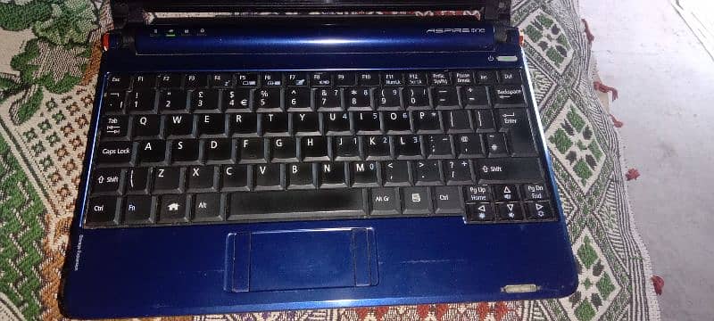 acer aspire one 3