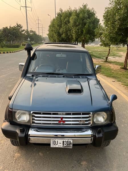 Mitsubishi Pajero 1993 7