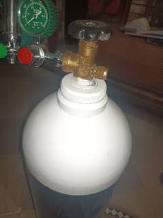 20L Oxygen cylinder with full gas with 5year check pure nickle gauge