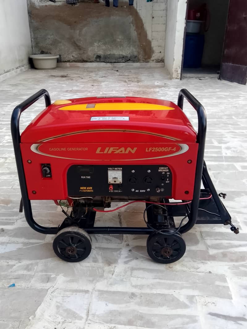 Lifan generator 2.5 KV Working condition best for home use 5