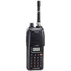 ICOM V82 VHF Transceiver - Premium Quality, Excellent Condition