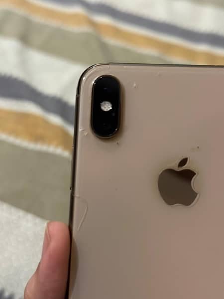 iPhone XS Max 64 GB PTA Approved. 2