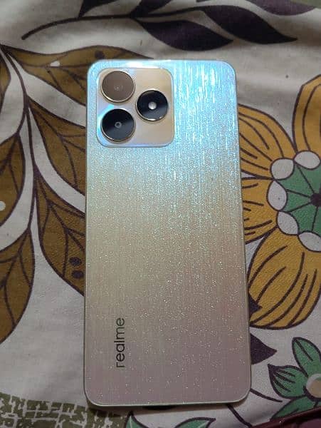 realme c53 just 1month used 10/10 no open full box 1