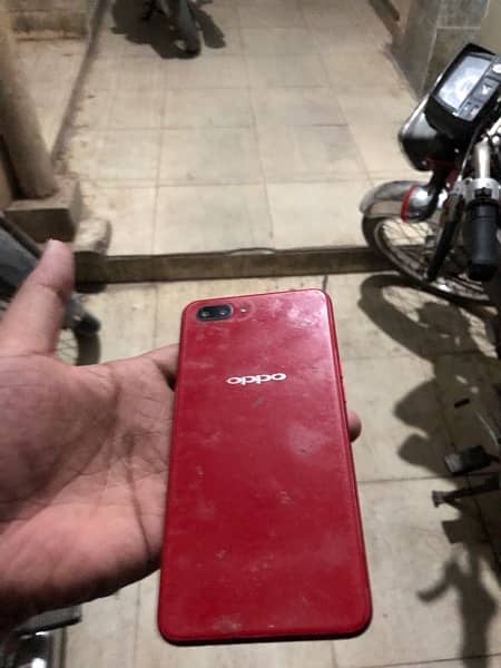 oppo a3s for sell  aghe se thora crack hein panel change 1