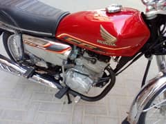 Honda 125 Hyderabad number 21 k Dec ke he