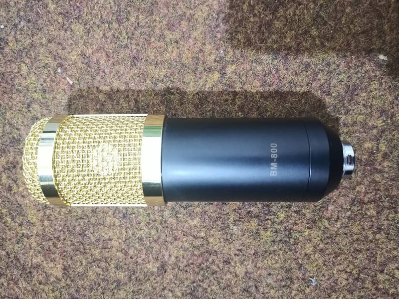 Professional Condenser Microphone with sound card and all accessories 2
