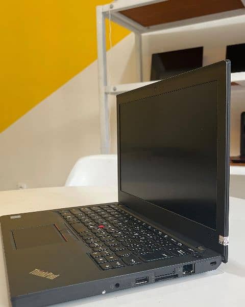 Lenovo Thinkpad X260 Core i5 6th Gen , 8GB, 500GB HDD, 12.5″ HD LED 5