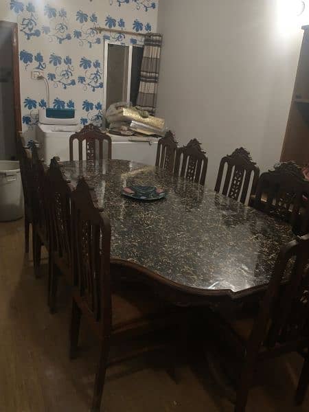 Dining table 10 seater 0