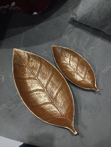 leaf decoration 1