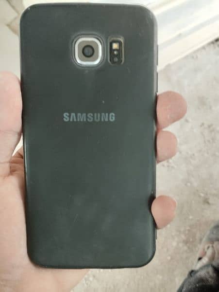 Samsung Galaxy S6 Edge 4