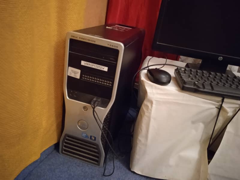 desktop computer pc 8