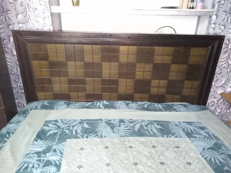 wooden bed for sale 0