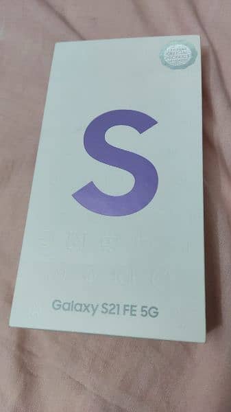 Samsung S21FE (8/128) 4