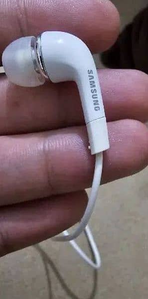 Samsung handsfree orignal best sound all ok 5