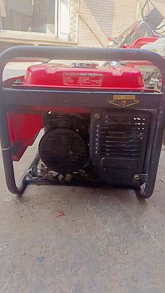 generator Honda 2500waat 1