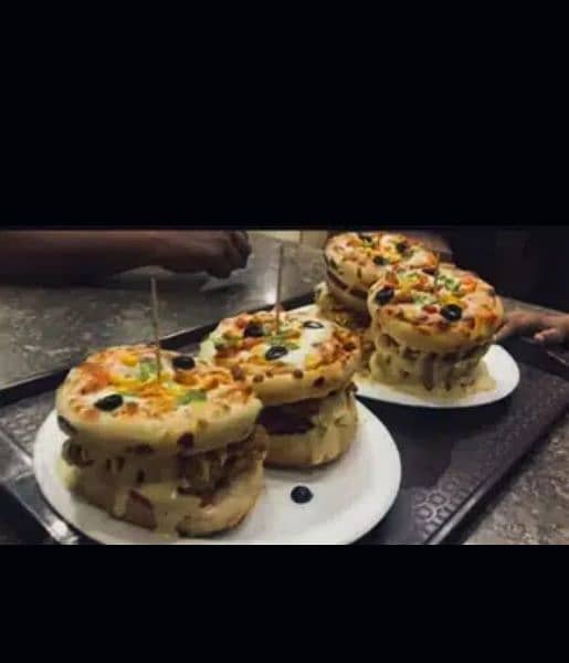 i m fast food pizzas professional chef (Read add) 11