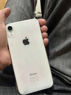 IPHONE XR WATERPACK 10/10 CONDITION