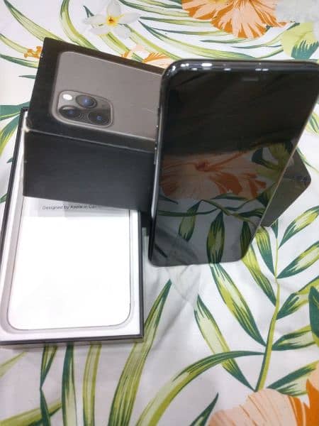 Iphone 11 Pro Max space grey PTA APPROVED 1