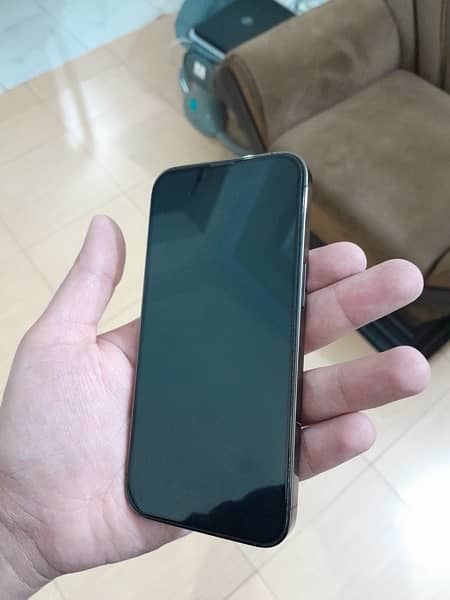 iPhone 13 Pro - Factory Unlocked - Non PTA 7