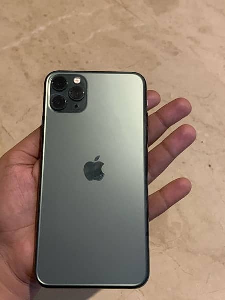 iPhone 11 Pro Max 0