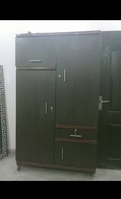 Wardrobe,Almari,cupboard with 4 different Storage and tyres