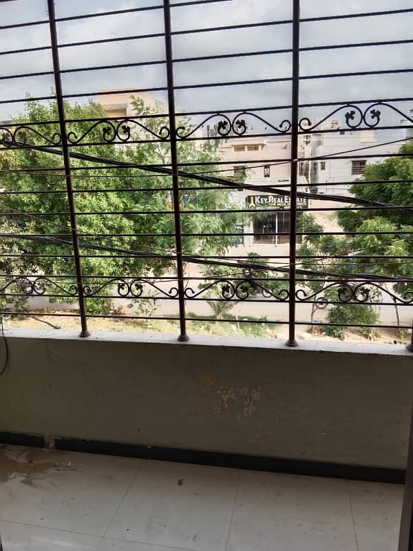 170 Square Yards Upper Portion Is Available In Gulshan-e-Kaneez Fatima - Block 1 4