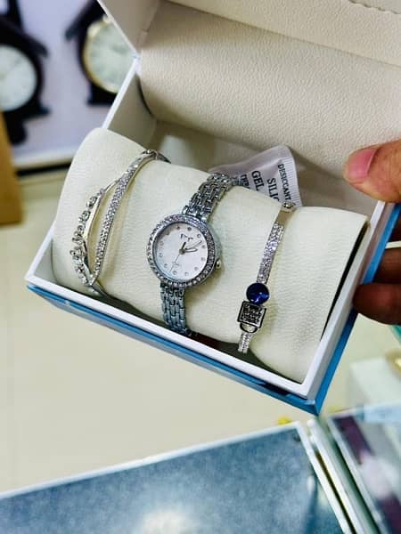 Best woman’s watches All kind of colours available 6