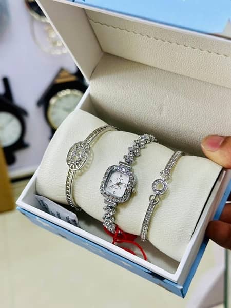 Best woman’s watches All kind of colours available 10