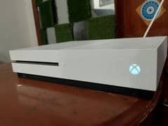 Xbox one s 365gb