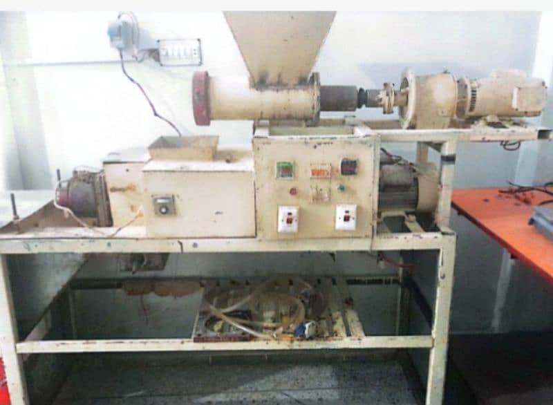 Bath Soap Making Machinery For Sell 3