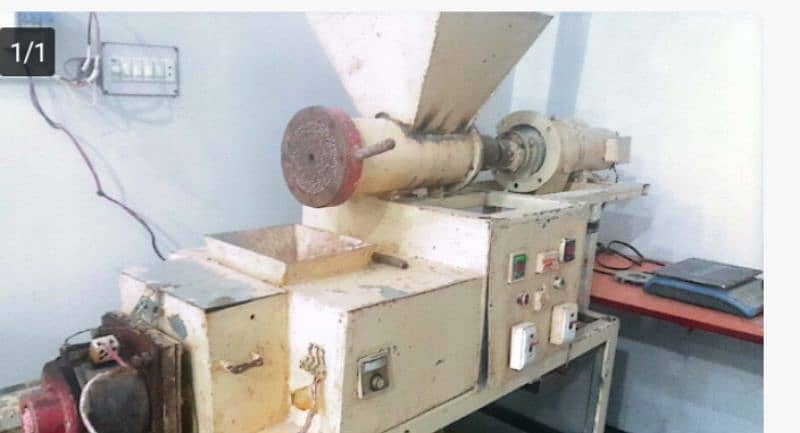 Bath Soap Making Machinery For Sell 5