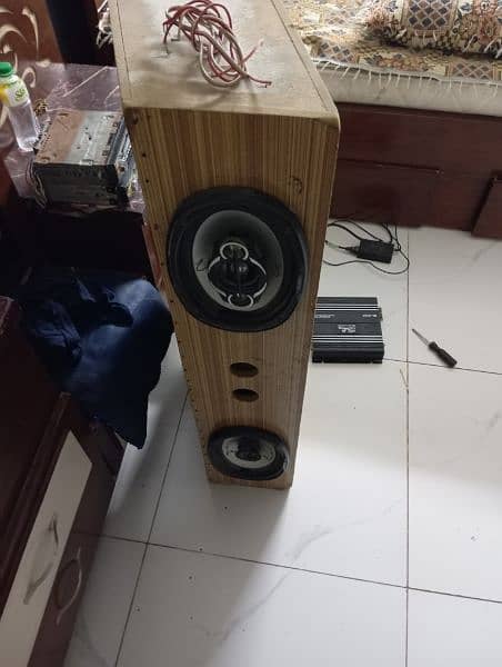 amplifier and speaker 6