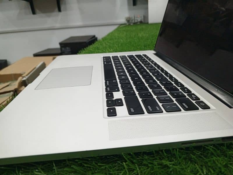 MacBook pro 2015 5