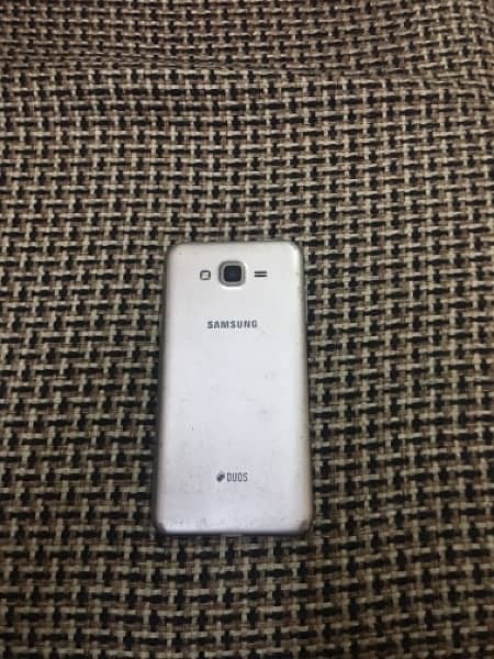 Samsung J7 core 1