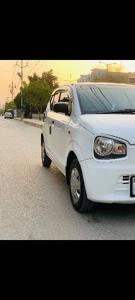 Suzuki Alto vxr 2022 my family use well maintained 9