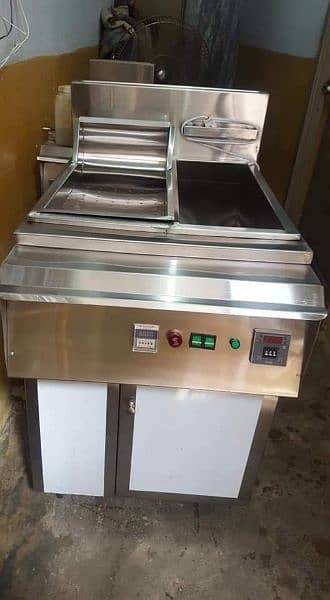 Double/Single Commercial Deep fryer gas & electric//Pizza oven 10