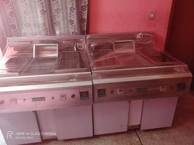 Double/Single Commercial Deep fryer gas & electric//Pizza oven 11