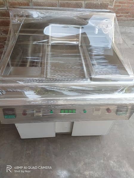 Double/Single Commercial Deep fryer gas & electric//Pizza oven 12