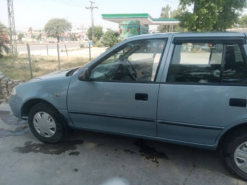 Suzuki Cultus VXL 2001 2